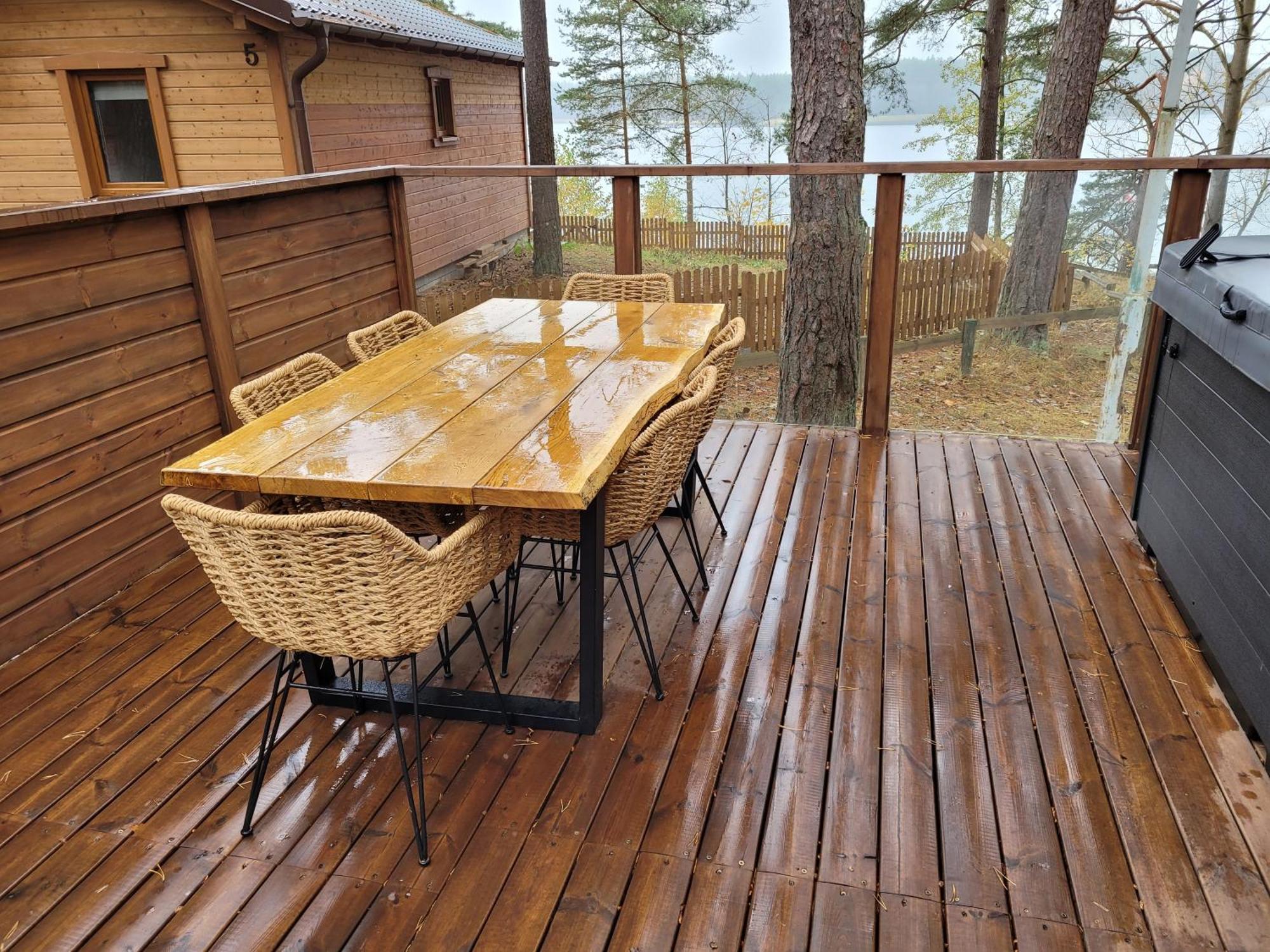Sloneczny Domek Borsk Nr 2 I 15 - Nad Samym Jeziorem W Pierwszej Linii Exterior photo